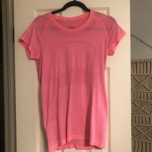 Lulu lemon Rum Swiftly Tee